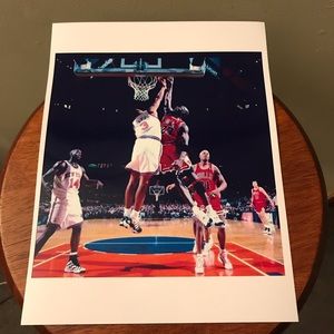 JOHN STARKS KNICKS BLOCKS MICHAEL JORDAN🤯 GLOSSY 8.5x11 REPRINT NBA POSTER NEW!